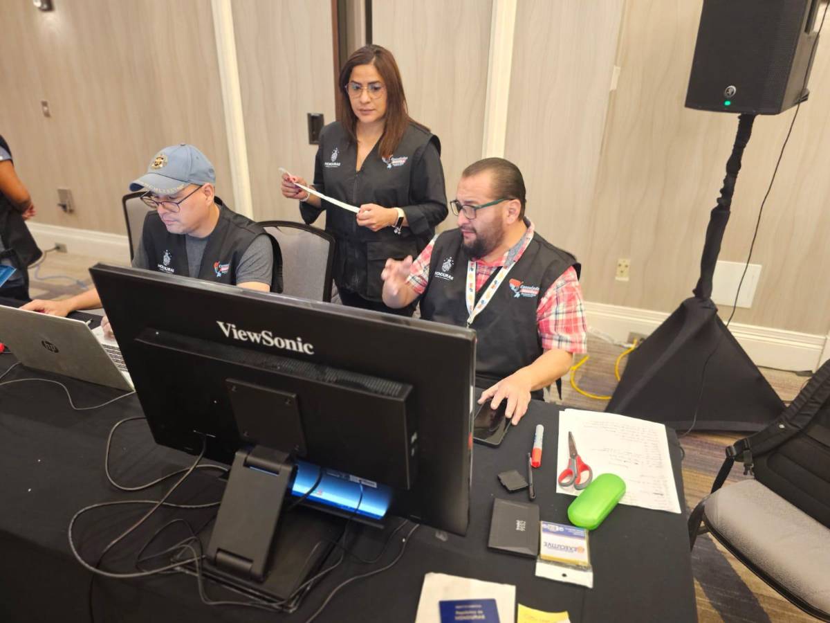 Inauguran consulado móvil de Honduras en Nueva Jersey