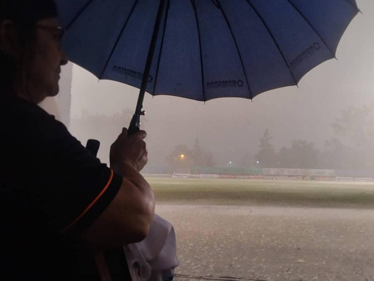 Final Liga de Ascenso: Dos madres sorprenden y no se pudo jugar por impensado motivo