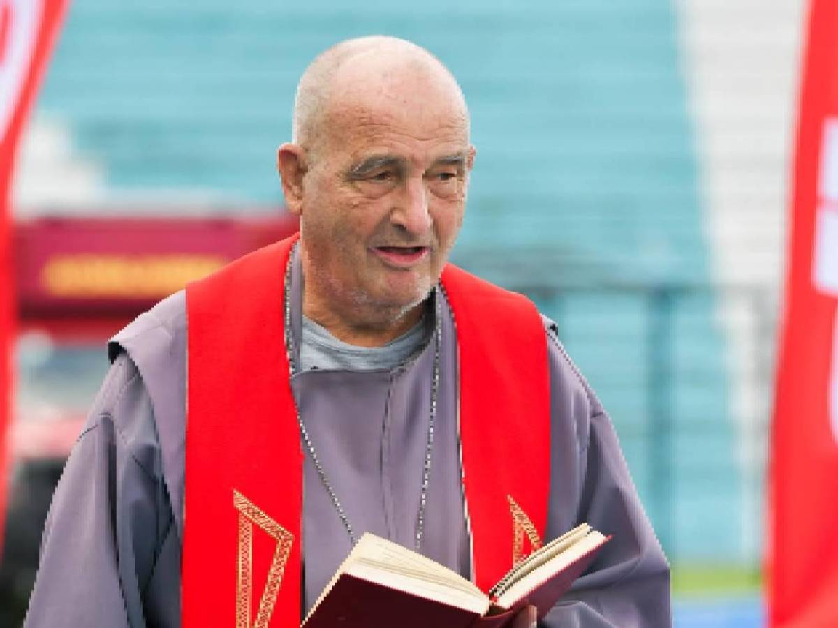 Génesis - Olancho: Hija de ídolo enamora, lo que hizo sacerdote e insólita roja