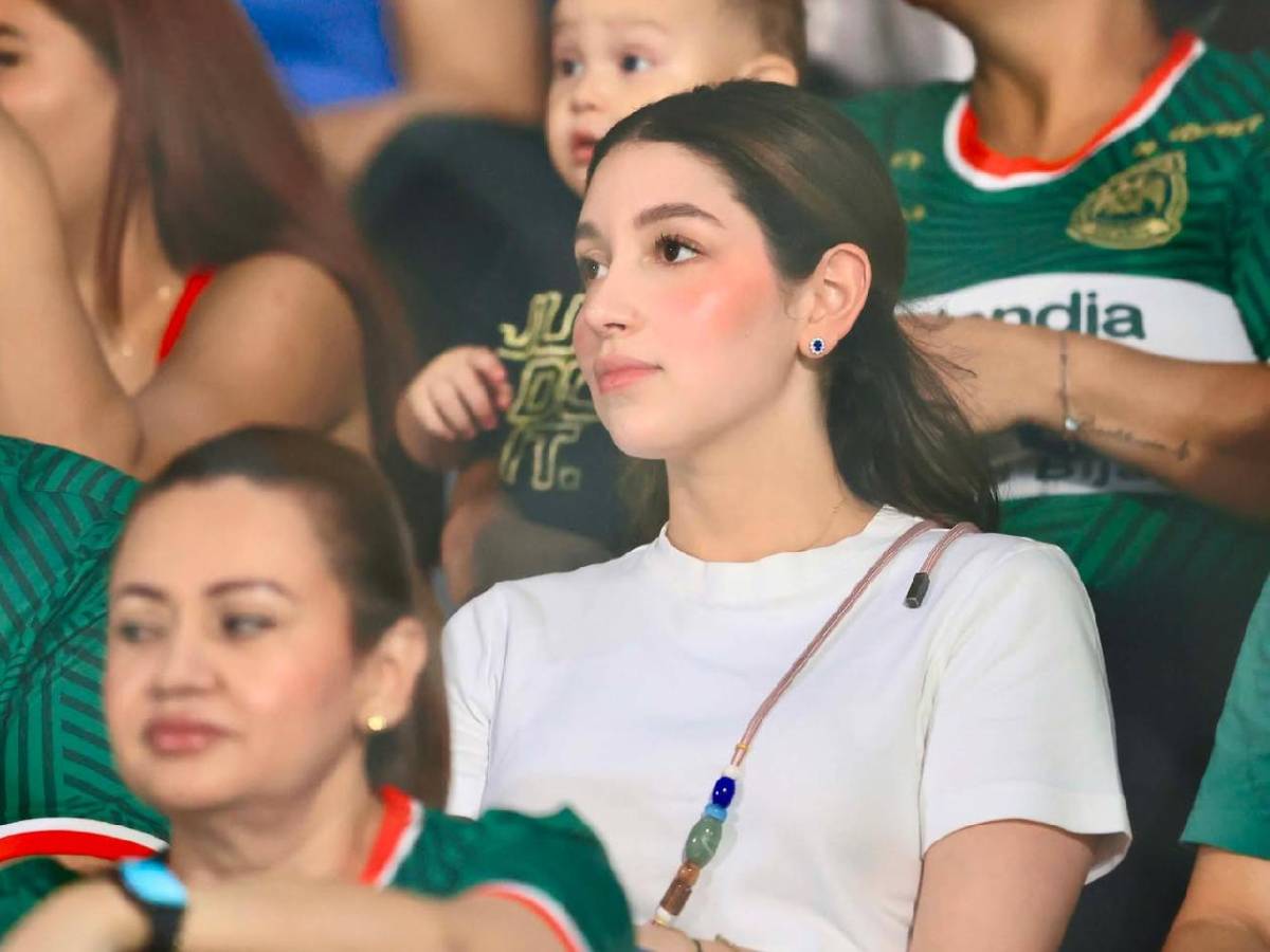 Rubia enamoró: las bellas chicas que cautivaron en la final Marathón-Motagua