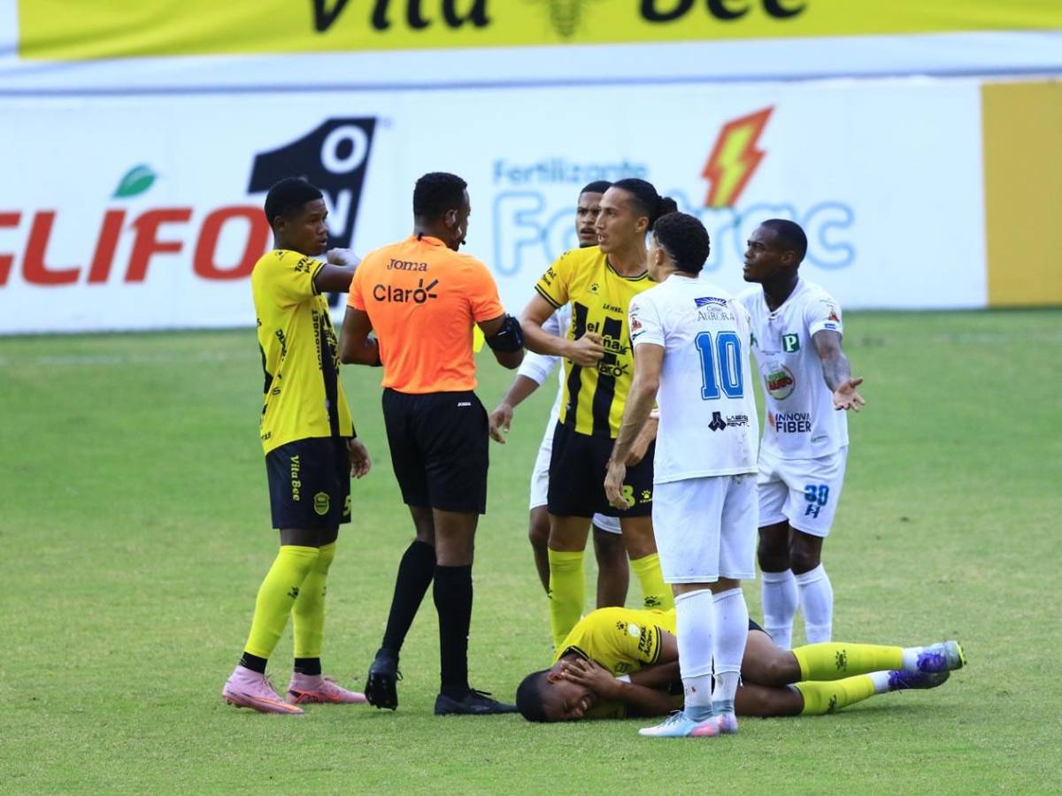 Olimpia celebró en el Clásico, enfado de Platense, sorpresivo regreso y bellas chicas
