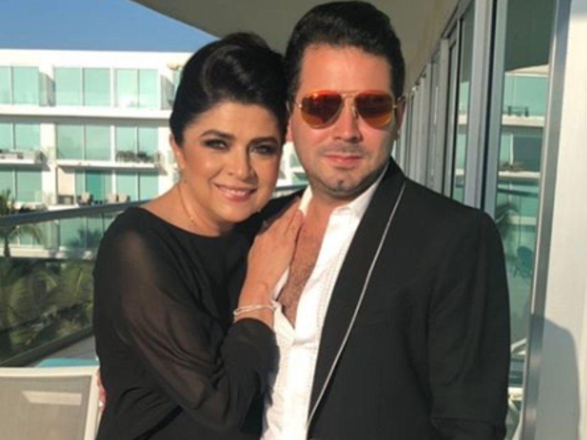 Victoria Ruffo llama “payaso y codo” a Eugenio Derbez