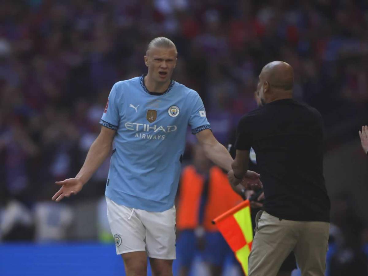 Guardiola no sabe perder: enfado por derrota en FA Cup, villano del City y error del VAR