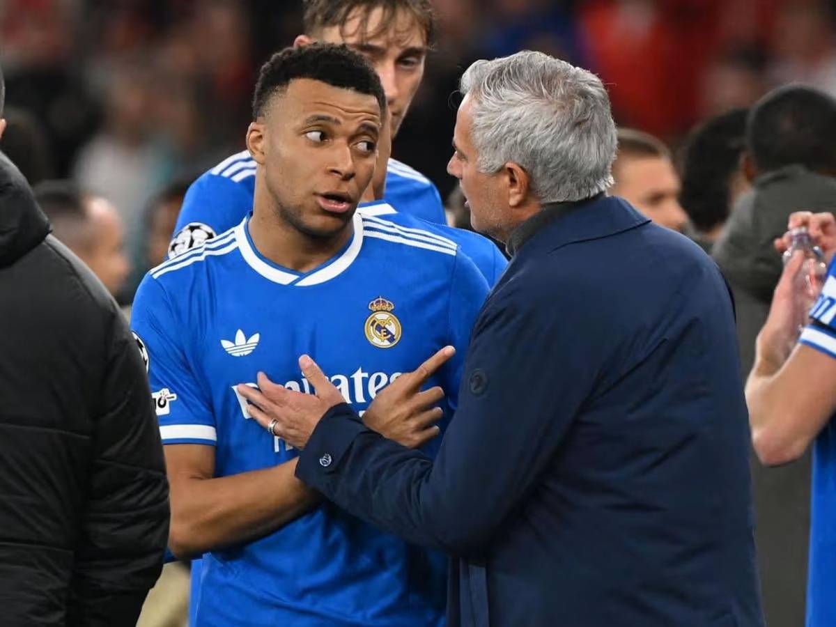 Mourinho negocia su regreso al Real Madrid y este sería su primer fichaje: sorpresa