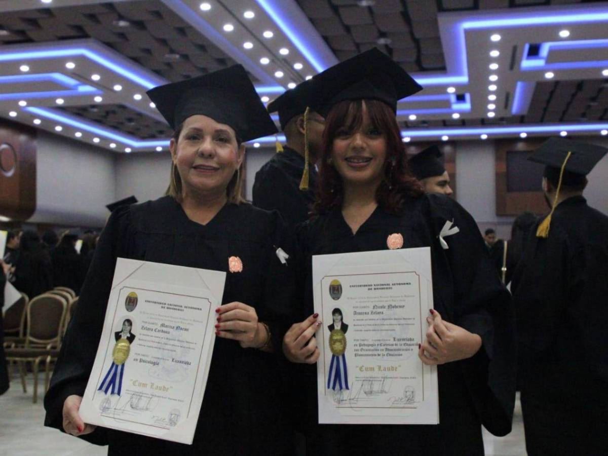 Unah Campus Cortés celebra la graduación de 453 nuevos profesionales