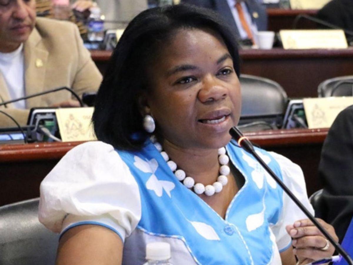 ¿Johana Bermúdez sería la nueva ministra de Salud? Esto dijo