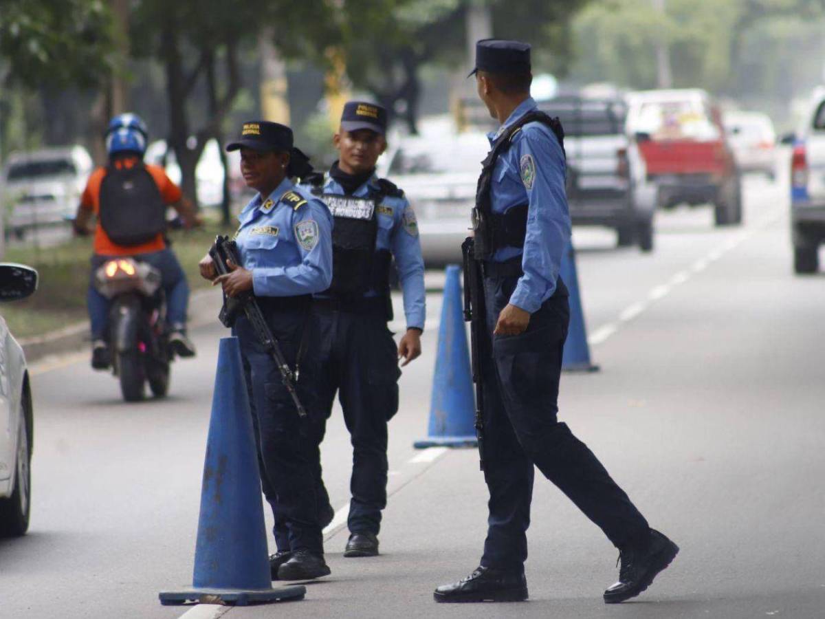 Violento asalto en mercadito de SPS: Así actuó el ladrón