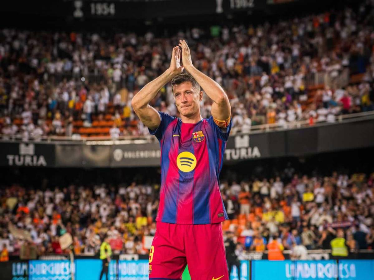 Barcelona firma su primer fichaje, un goleador top pedido por Flick: Acuerdo cerrado