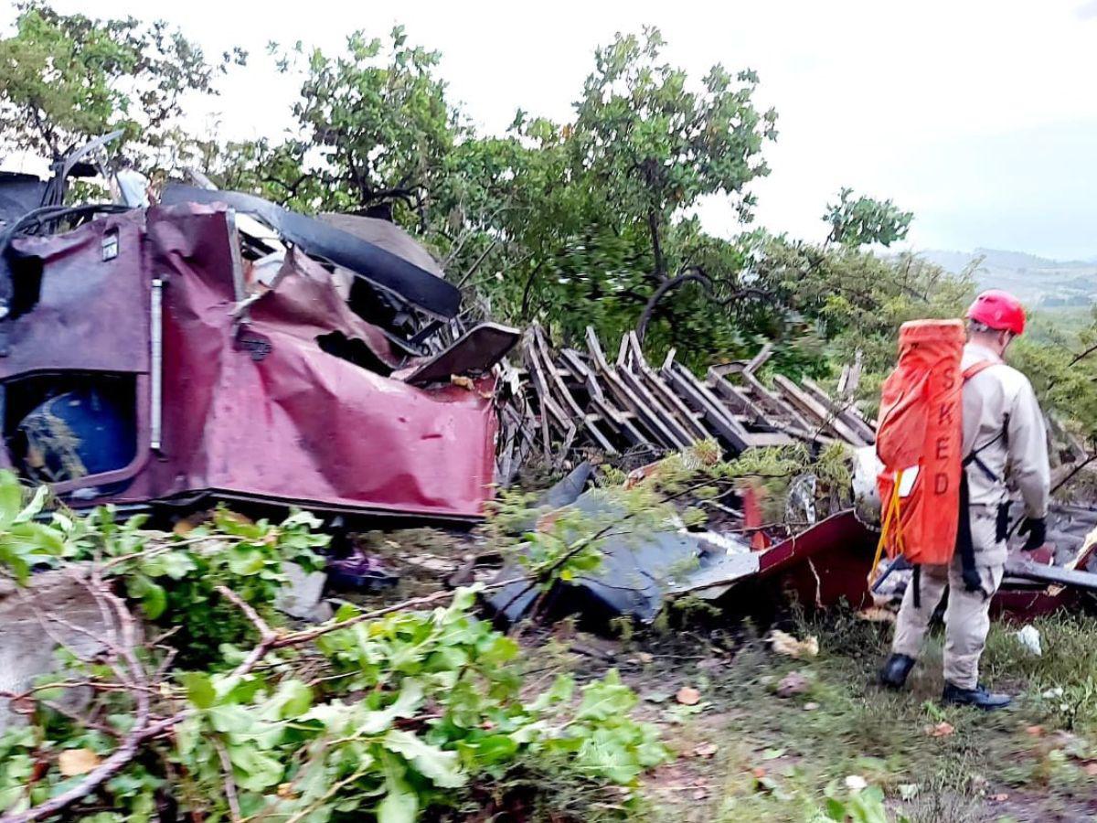 Accidente en la Cuesta de la Virgen deja dos muertos