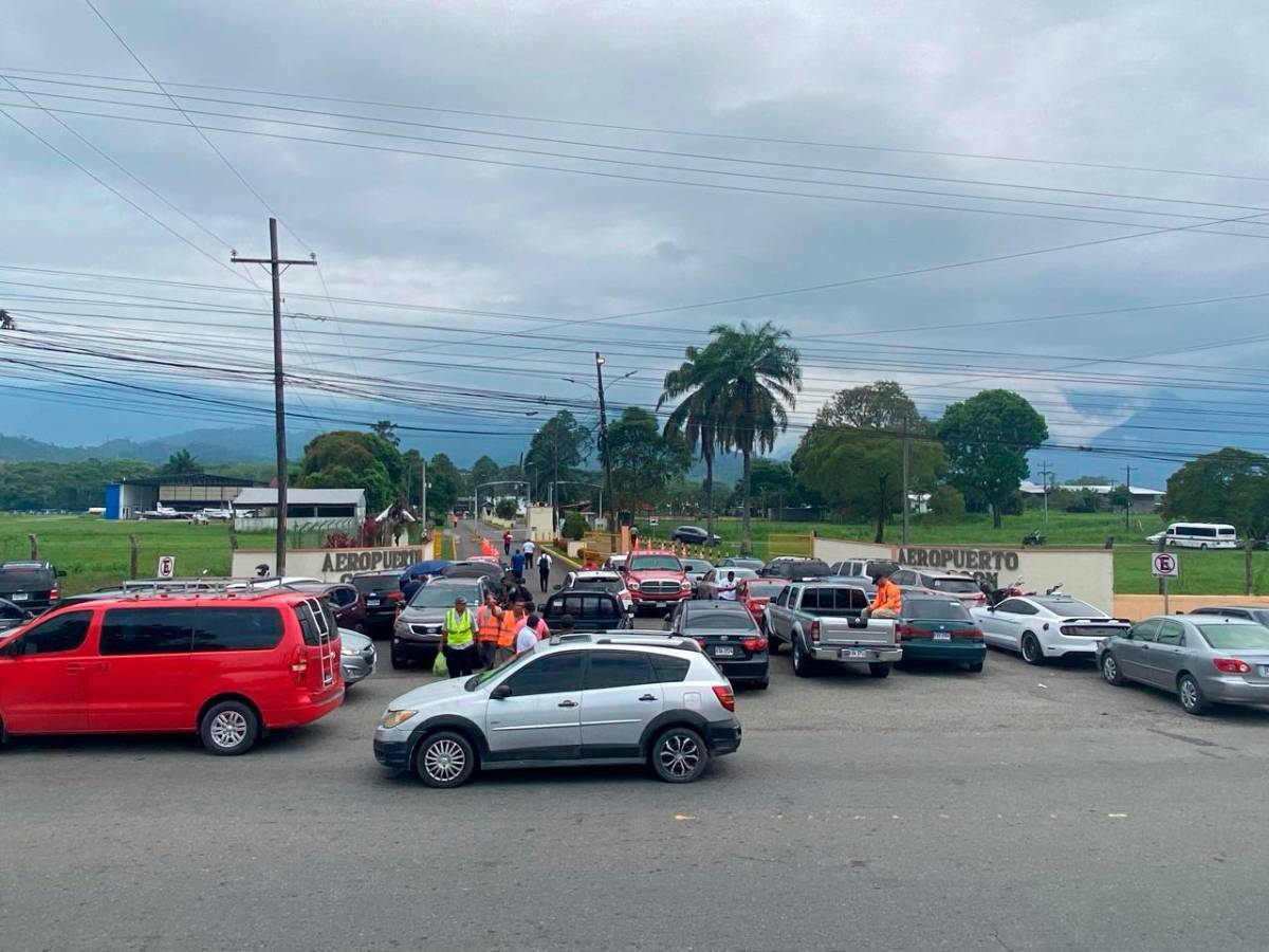 Hay vuelos a pesar de toma en el aeropuerto Golosón
