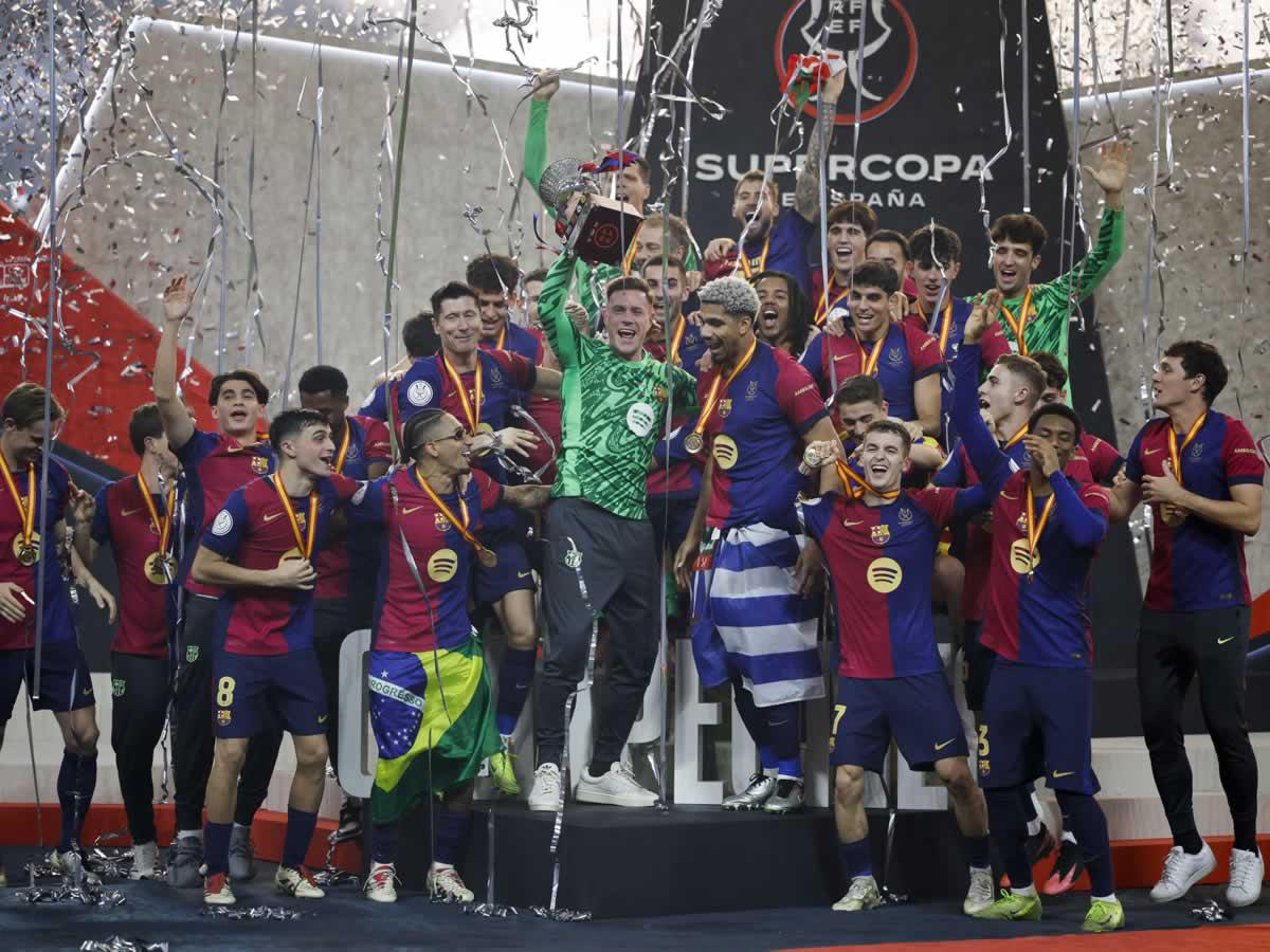 Barcelona arrolla y humilla al Real Madrid para coronarse ‘supercampeón’ de España