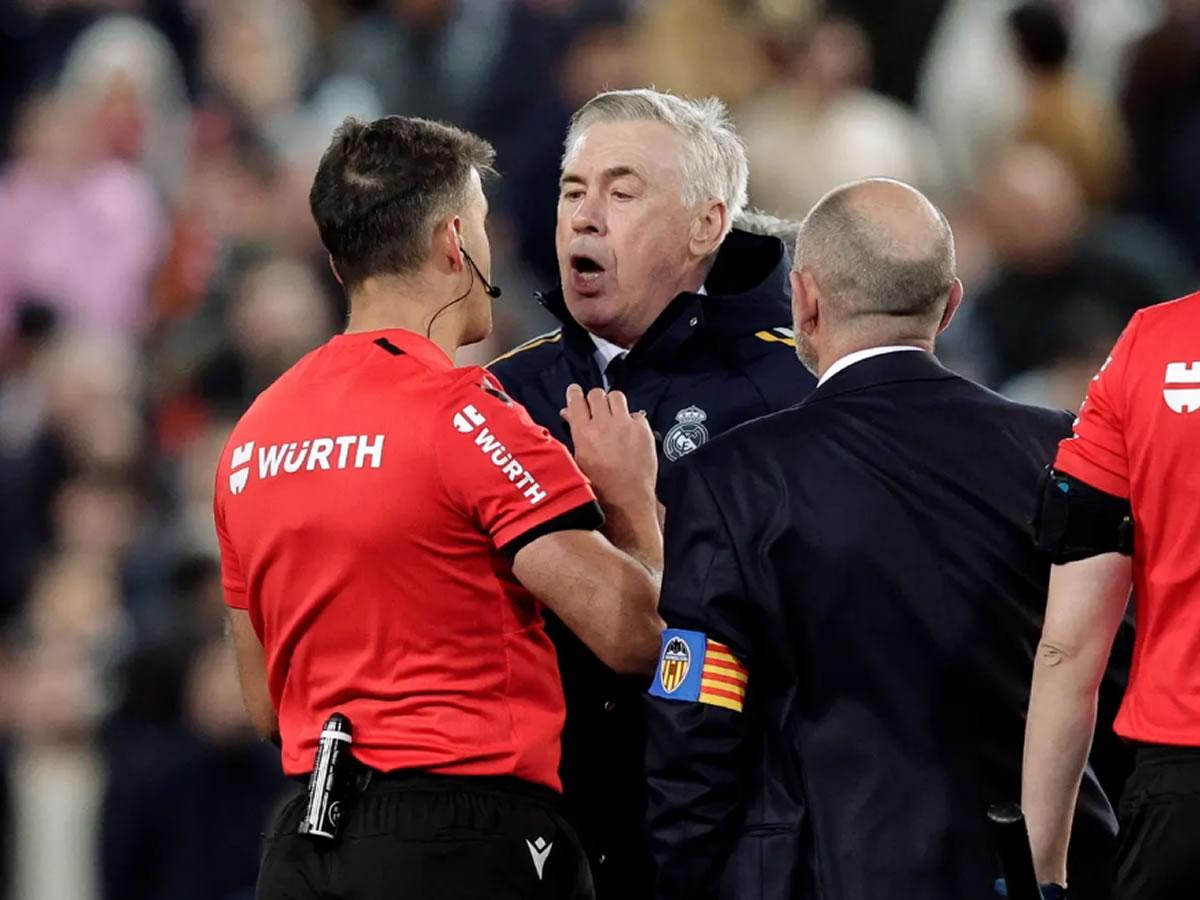 Enfado de Ancelotti por gol anulado y expulsión de Bellingham: “Es algo inédito”