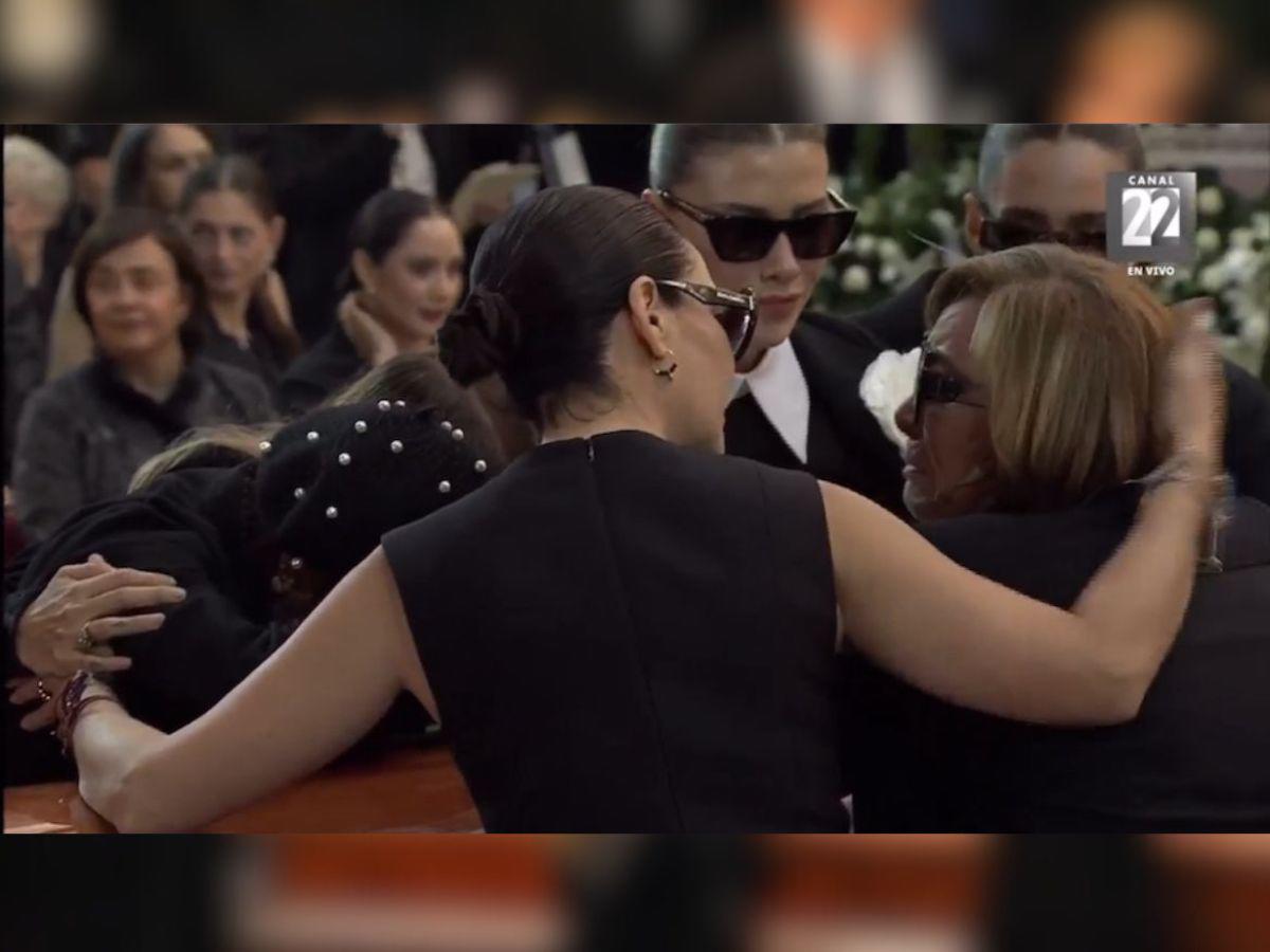 Mujeres de la dinastía Pinal despiden entre lágrimas a Silvia Pinal