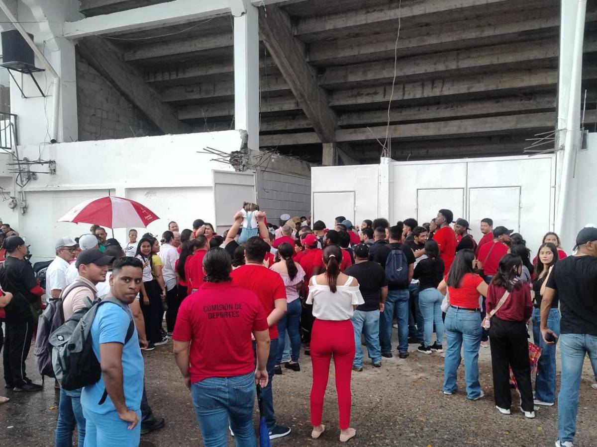 Con un detalle único en Honduras: Así quedó el estadio de La Ceiba