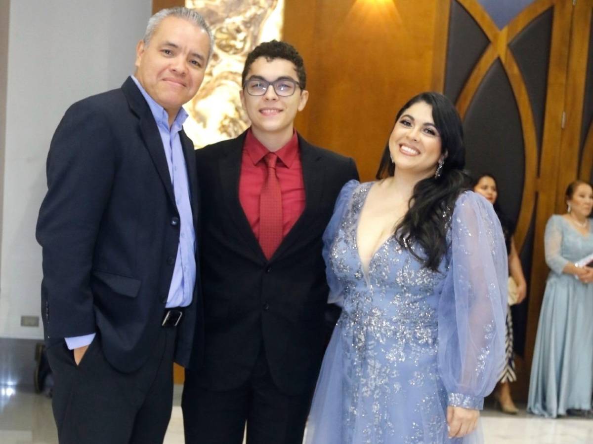 La Academia Americana dice adiós con su generación 2025