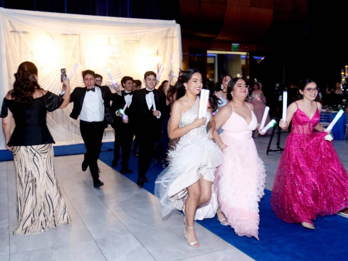 La Academia Americana dice adiós con su generación 2025