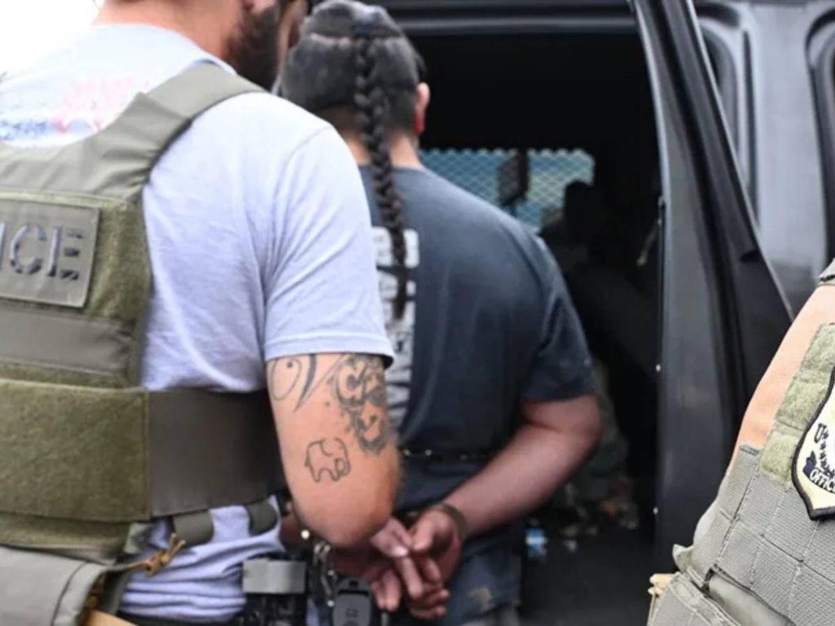 Preocupa el nuevo plan de ICE para realizar redadas masivas en EE UU