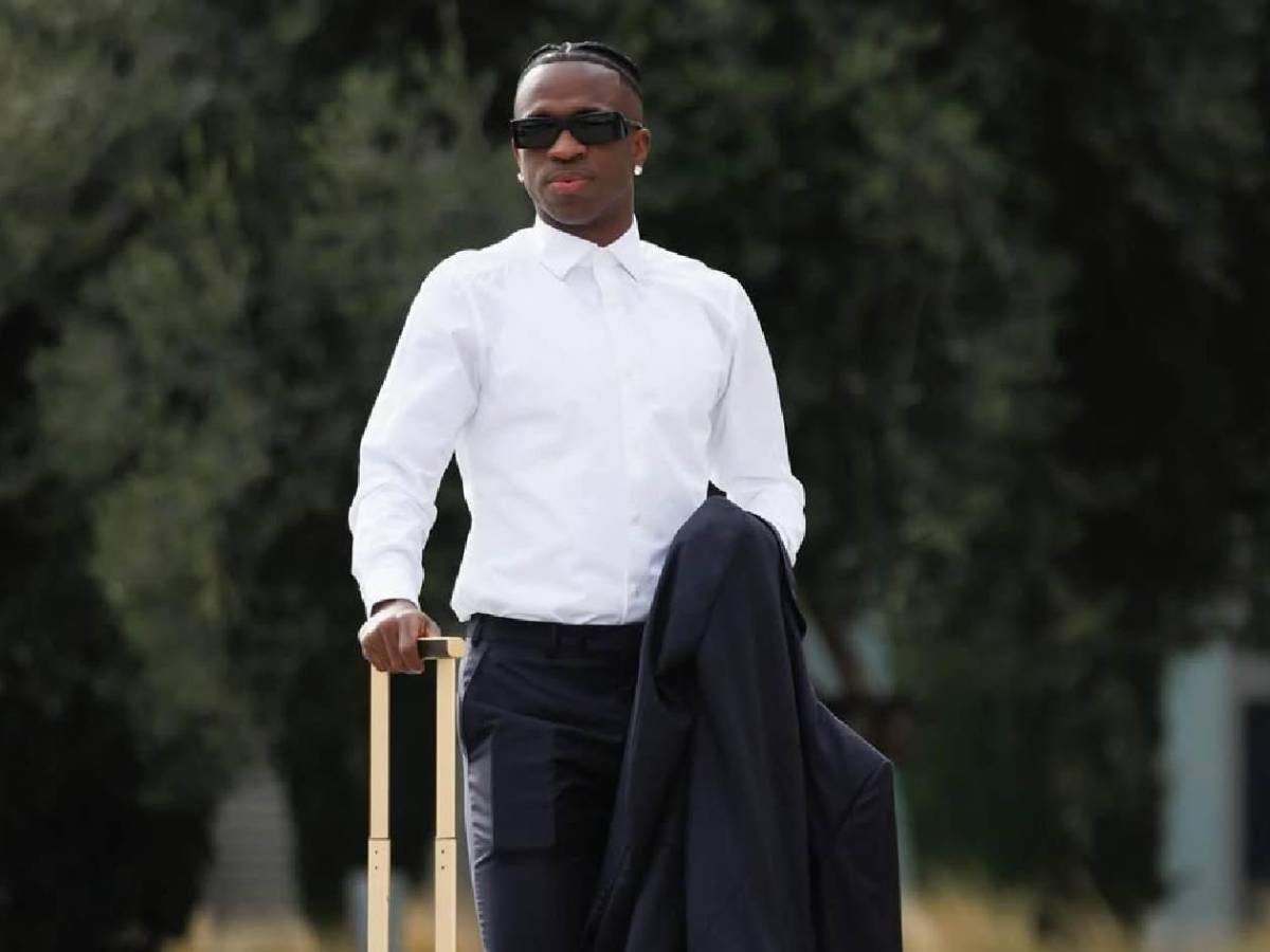 Vinicius sorprende: rompe el silencio y revela por qué no fue al Balón de Oro