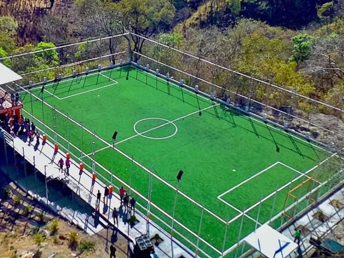 Brilló con Honduras en Copa América 2001 y fue árbitro: así se gana la vida hoy en día