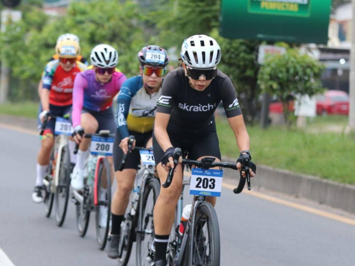 Vuelta Ciclística de EL HERALDO 2025: furor y petición de matrimonio