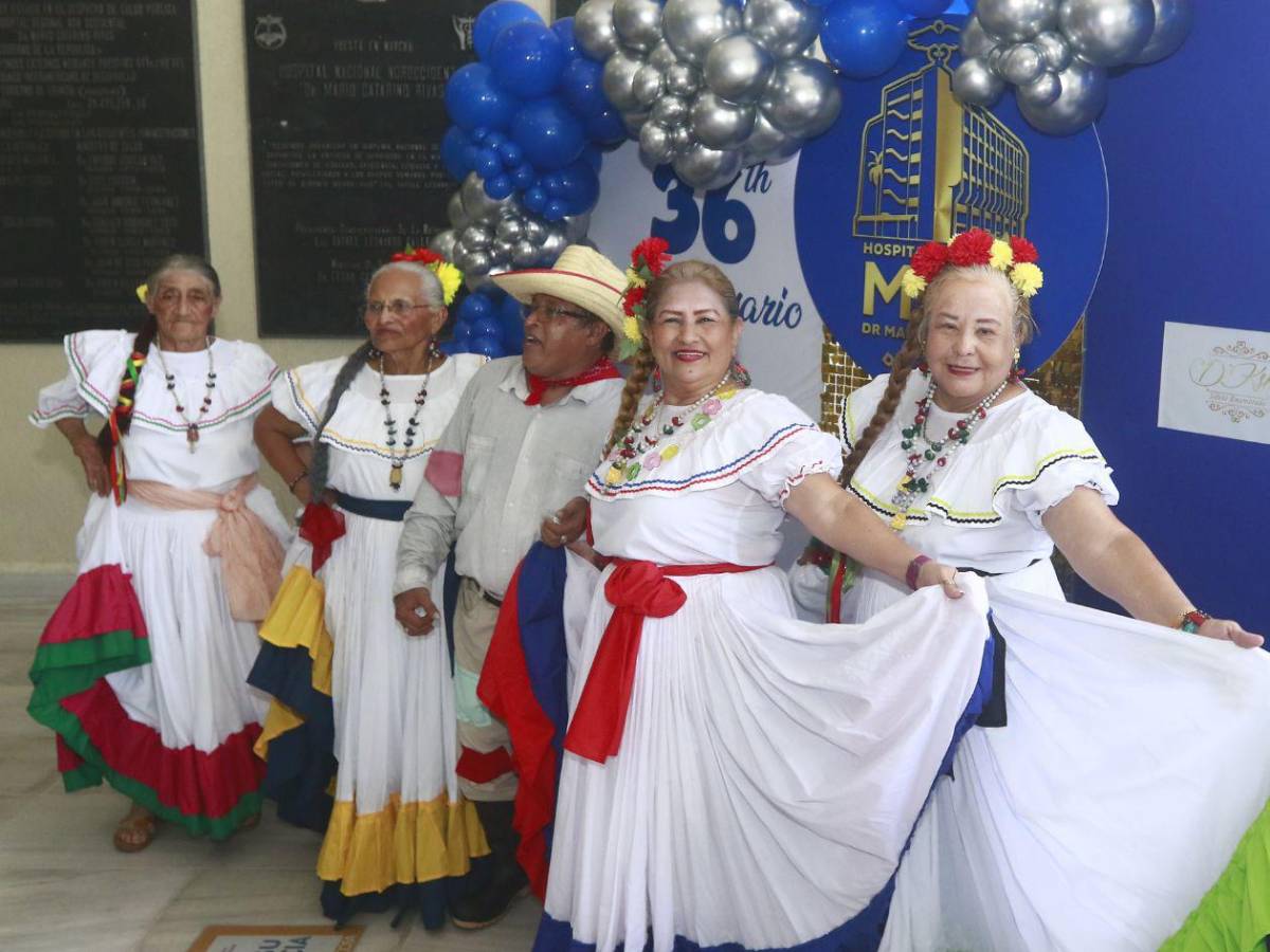 Entre música y homenajes, el hospital Mario Rivas celebra su 36 aniversario