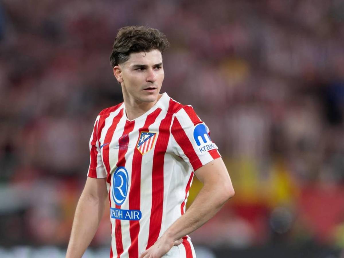 Mercado: Barcelona queda en shock: Atlético acepta traspasar a Julián Álvarez a otro gigante
