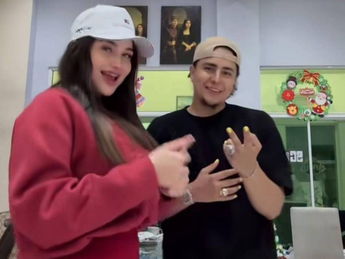 Davis Flow pide perdón a su esposa Elsa Oseguera: La novela se terminó