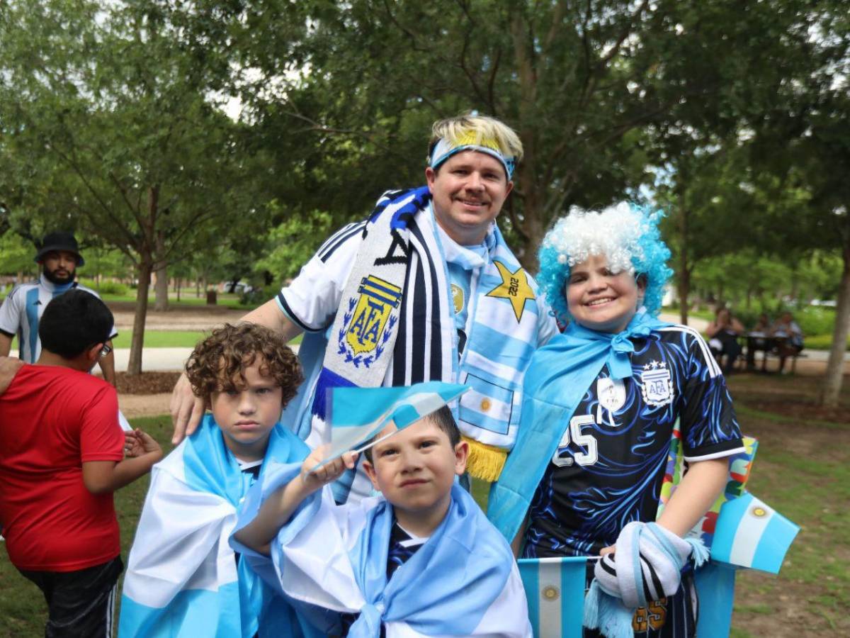 Honduras vs Argentina: ambientazo, locura por Messi y catrachos sorprenden