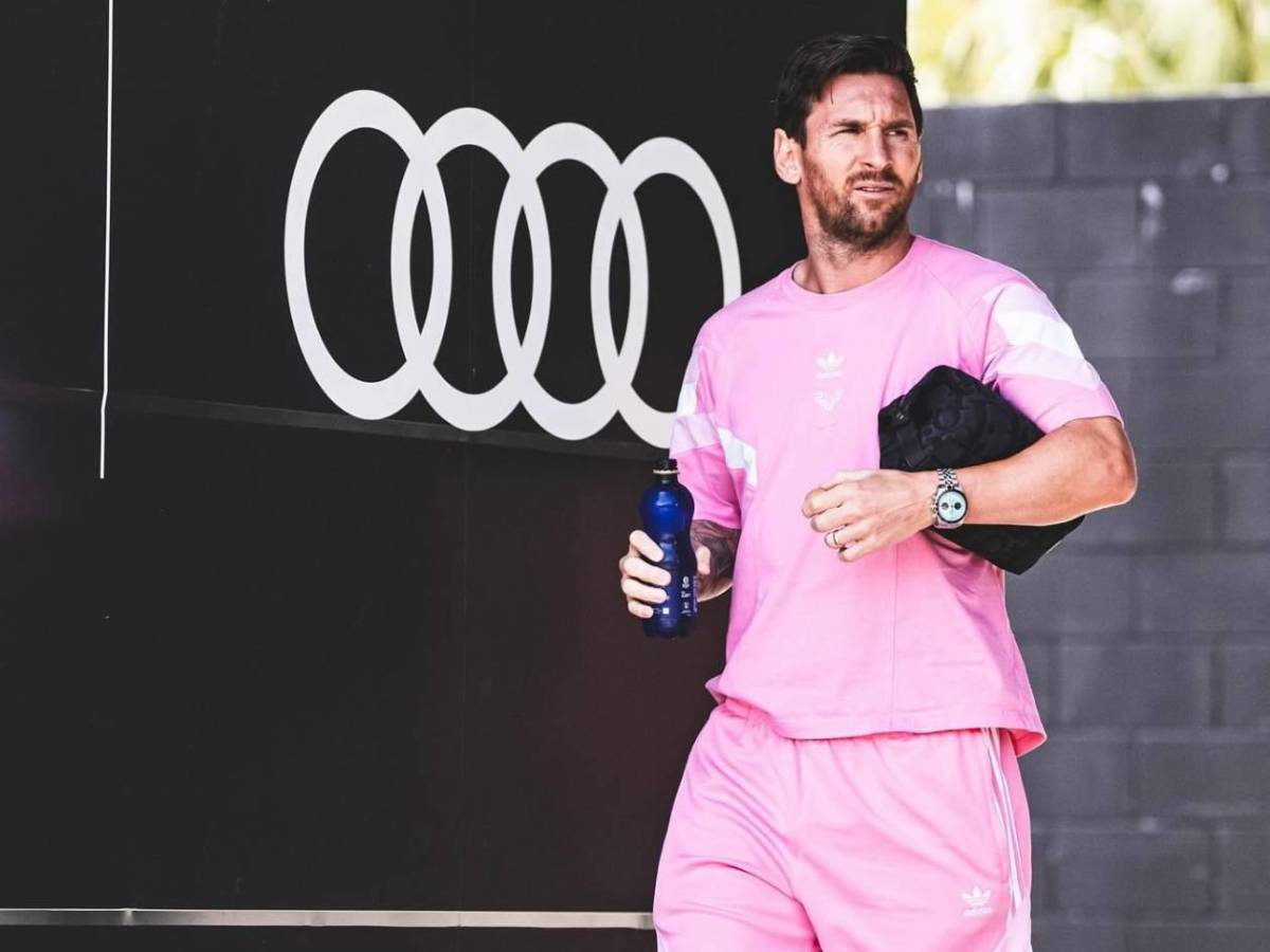 Messi recibe la mejor oferta de todos los tiempos: Jugaría en el lugar menos pensado