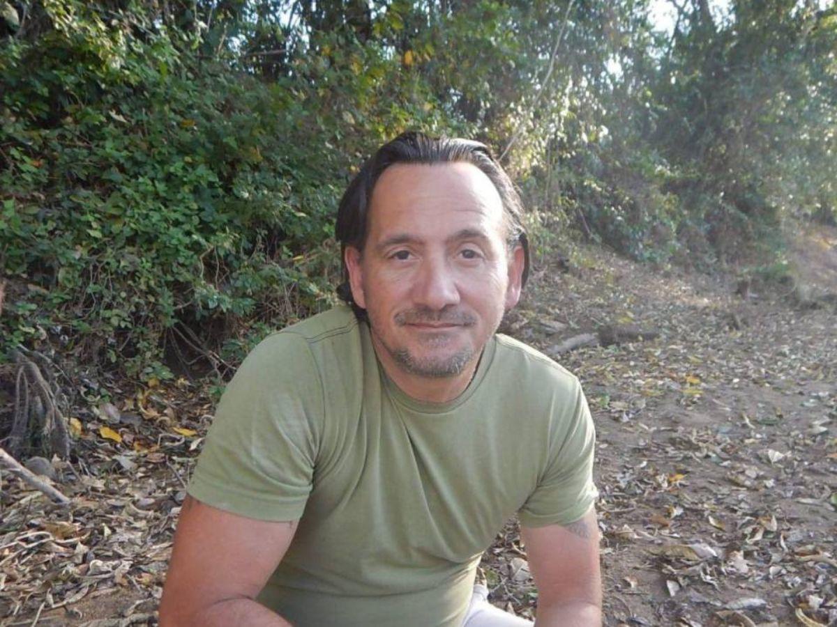 Fallece Glen Blackburn, reconocido periodista e ícono del cine hondureño