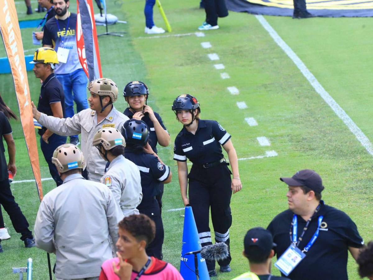 Derroche de belleza y ambientazo en la previa del clásico sampedrano