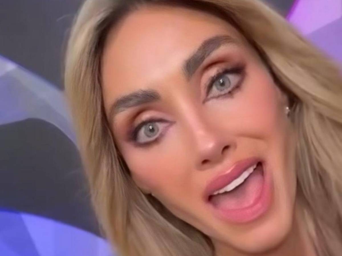 Anahí desata debate con su apariencia física actual