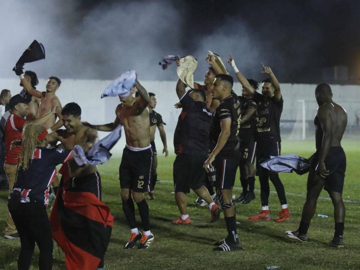 Batacazo: drama de Platense afuera de la final en penales y euforia del Independiente