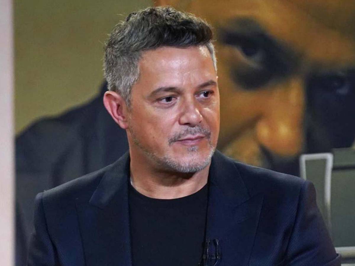 Alejandro Sanz llora muerte de dos seres queridos en tragedia de Santo Domingo