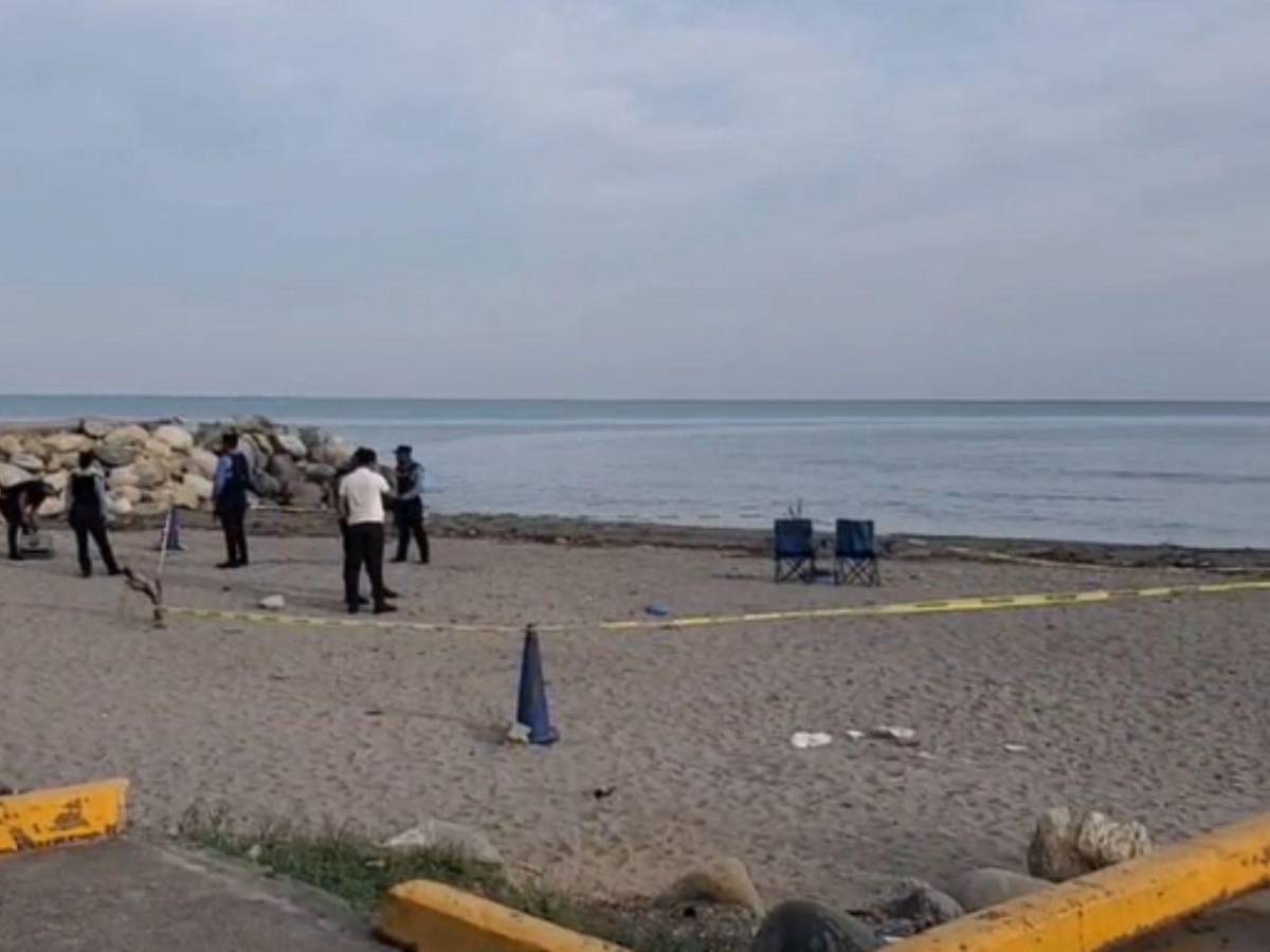 Dos sillas frente al mar: las imágenes del lugar donde fue atacada a balazos Kimberly Murillo