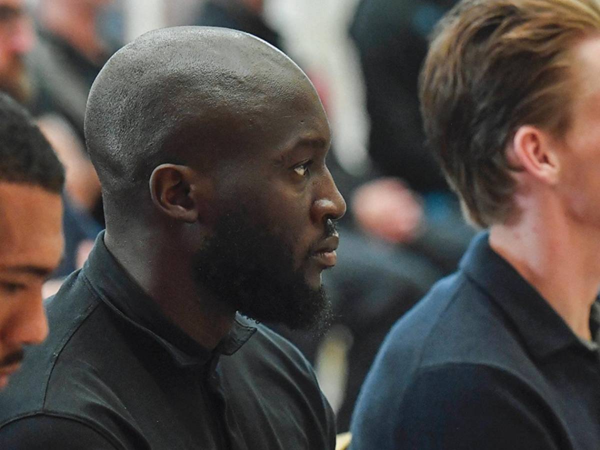 Lukaku denuncia que lo extorsionan con el cadáver de su padre: Impactante confesión sobre su familia