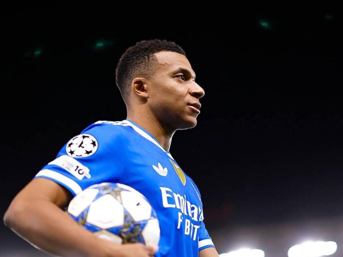 Pelea de Mbappé en Real Madrid, sus compañeros se rebelan y el club toma decisión