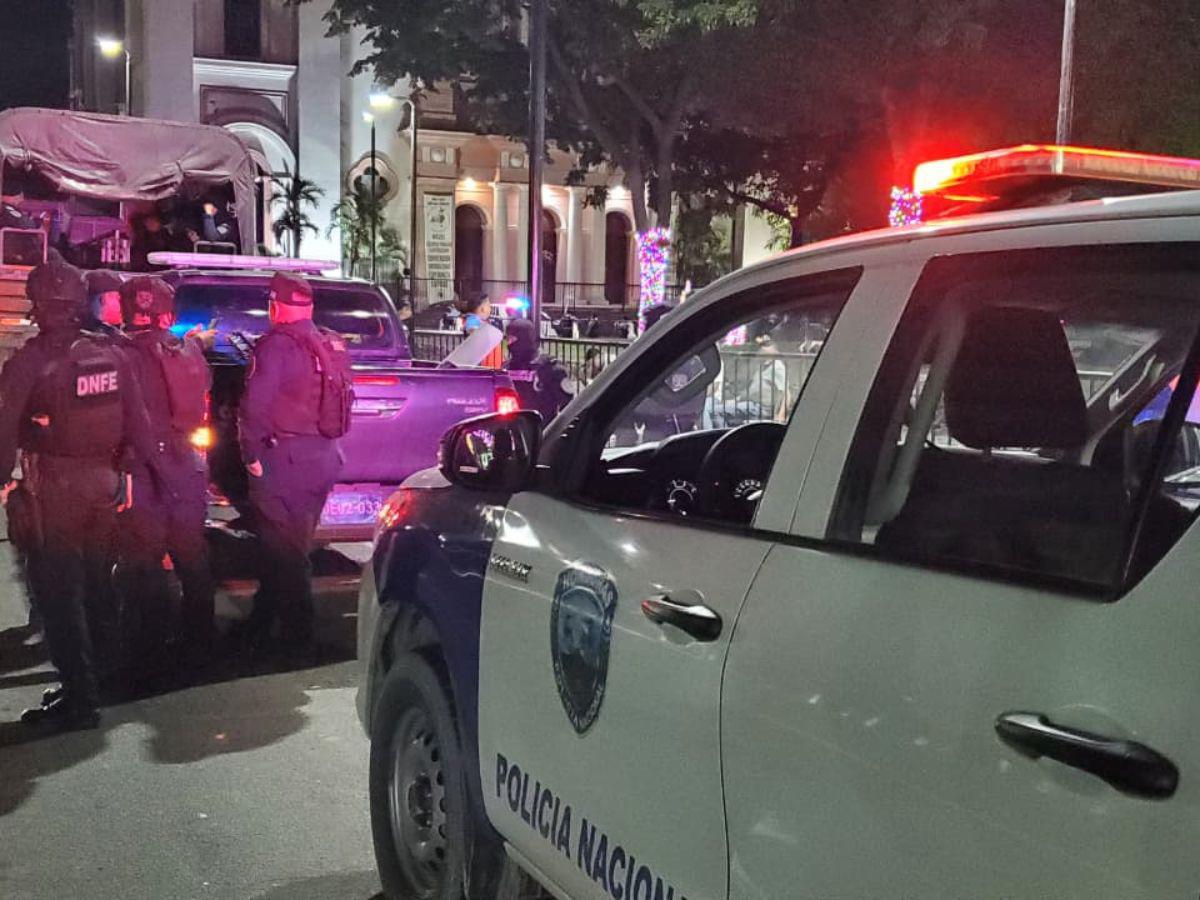 Policía Nacional y Militar evitan saqueos en centro de San Pedro Sula
