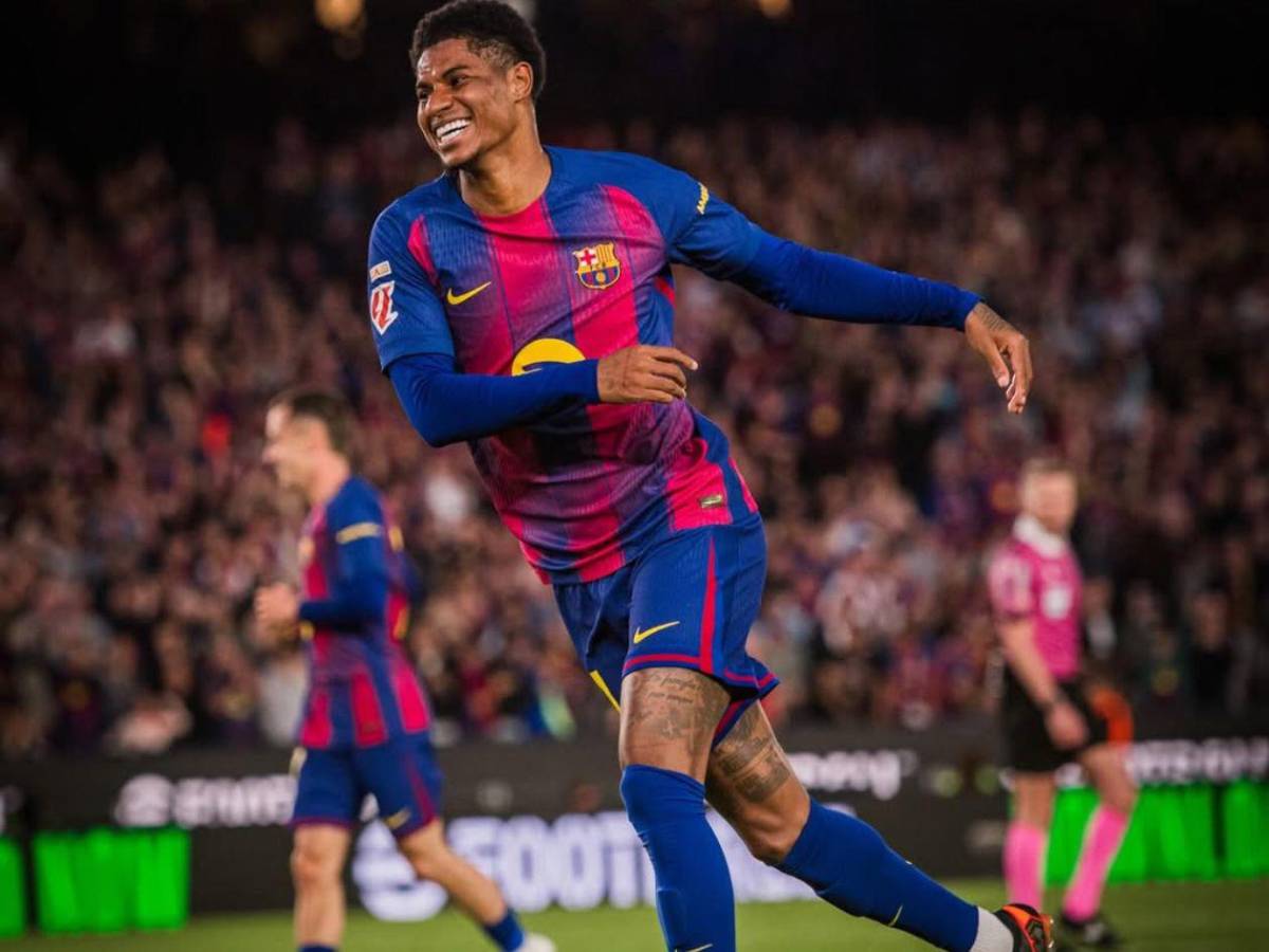 Barcelona comienza cambios en su plantilla y confirma la salida de un delantero