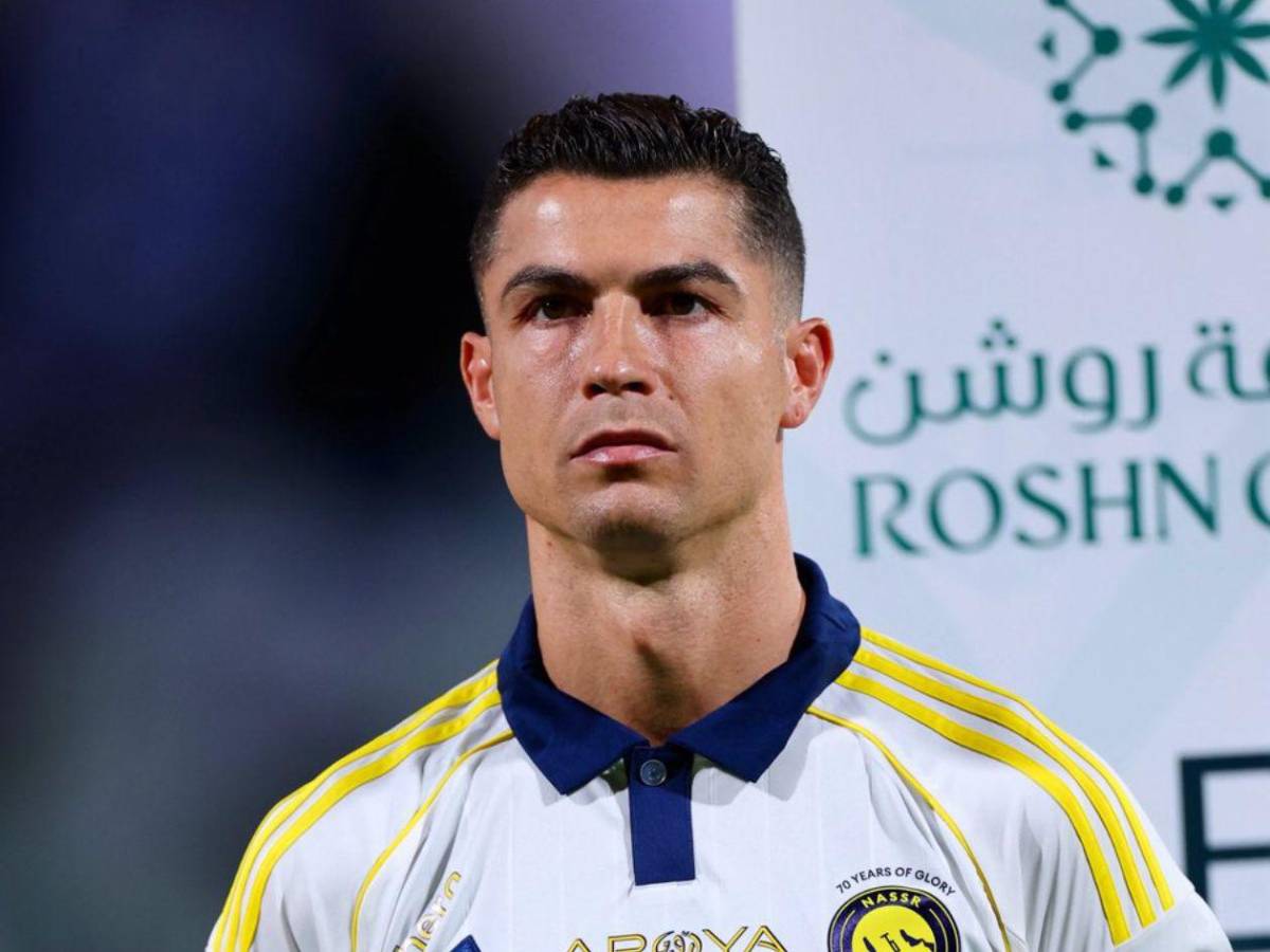 Cristiano Ronaldo emociona a un cocinero del Al-Nassr con un gesto inesperado