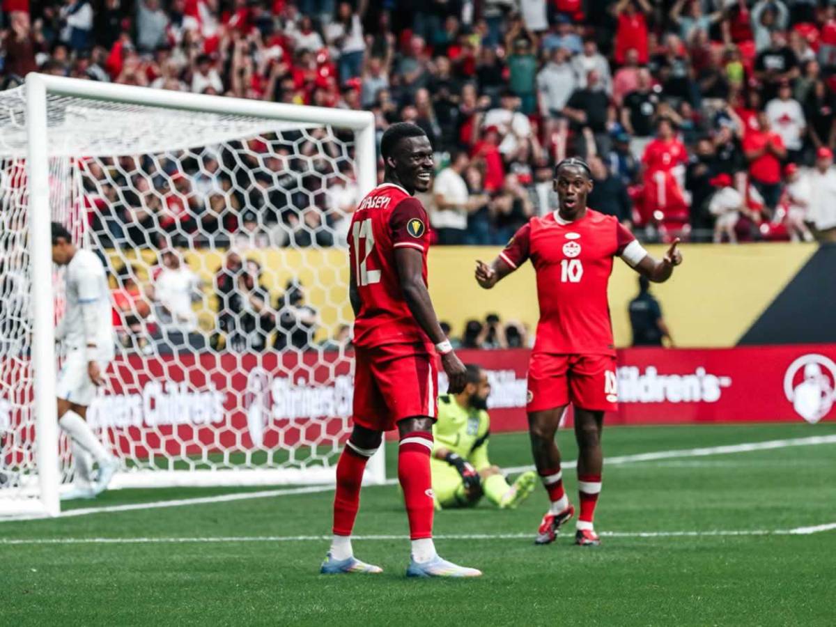 Honduras sufre humillante goleada: tristeza, euforia de Canadá y fea acción de Menjívar