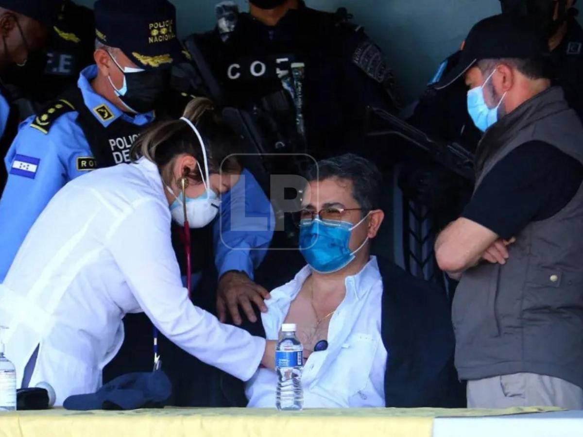 ¿Por qué no también al Chapo?: Mike Vigil critica indulto de JOH