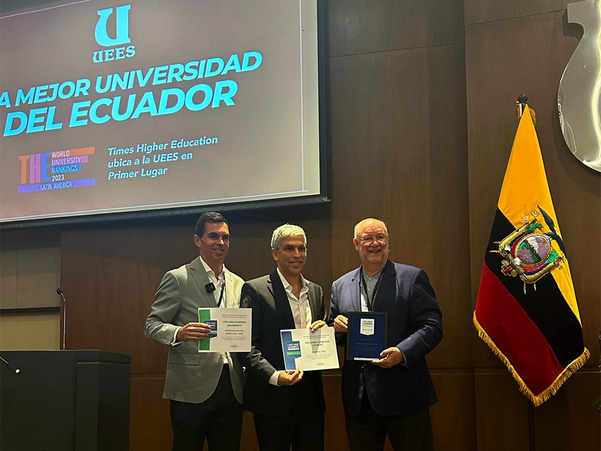 USAP es galardonada con el sello Lifelong Learning University® categoría PLATA