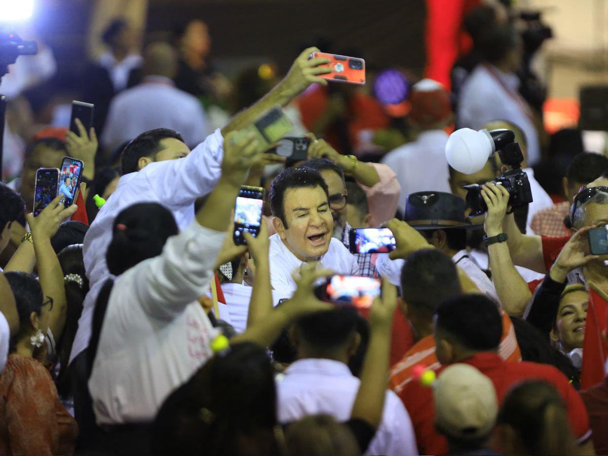 Fotos de la convención del Partido Liberal en San Pedro Sula