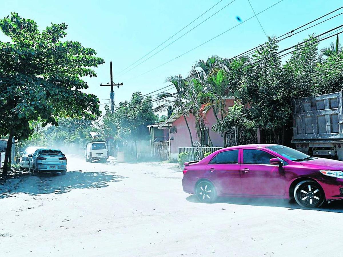 Alcalde Roberto Contreras anuncia millonaria inversión en la colonia Bográn