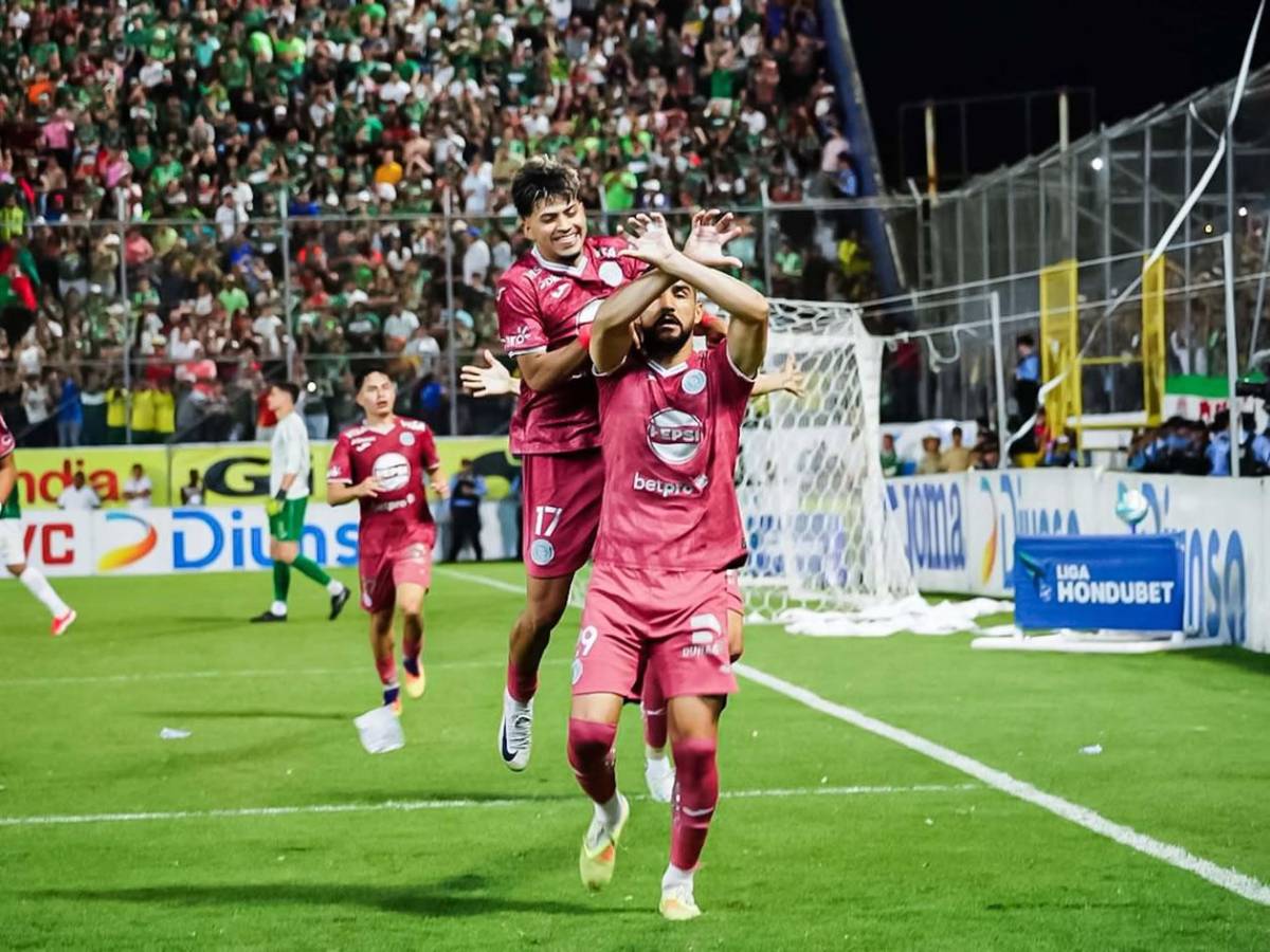 Dedicatoria del héroe de Marathón, furia de Lavallén, llanto de Vega y tristeza de Motagua