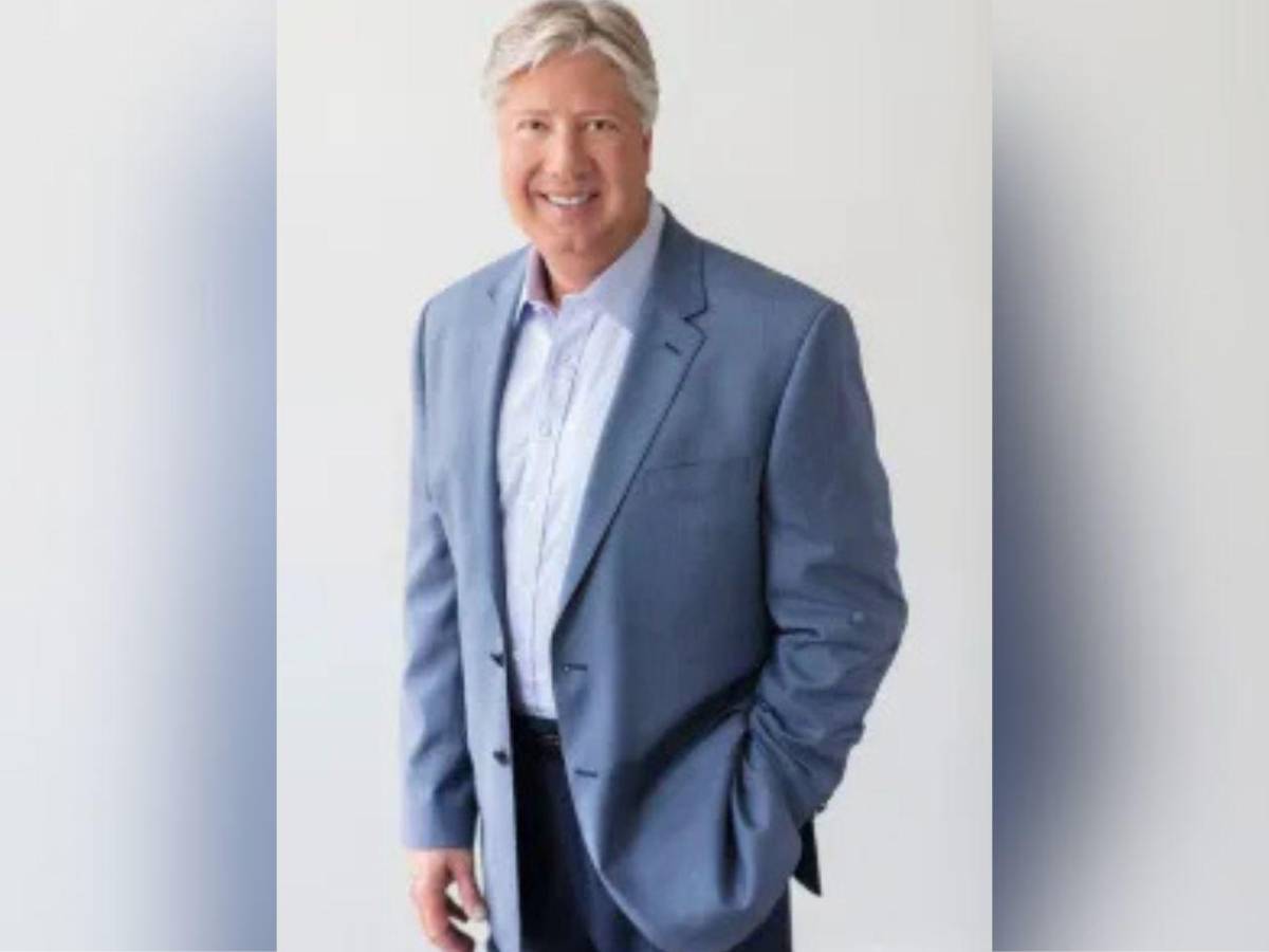 Él es Robert Morris: Pastor y consejero espiritual de Trump, condenado por abuso sexual