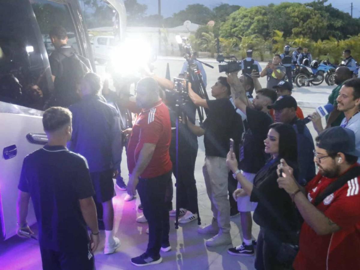 Costa Rica llegó a Honduras: ¿Qué pasó con Keylor Navas y Piojo Herrera?