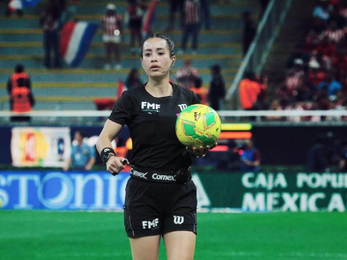 ¿Quién es Katia Itzel? La hermosa árbitra que pitará el Panamá-Honduras en Copa Oro
