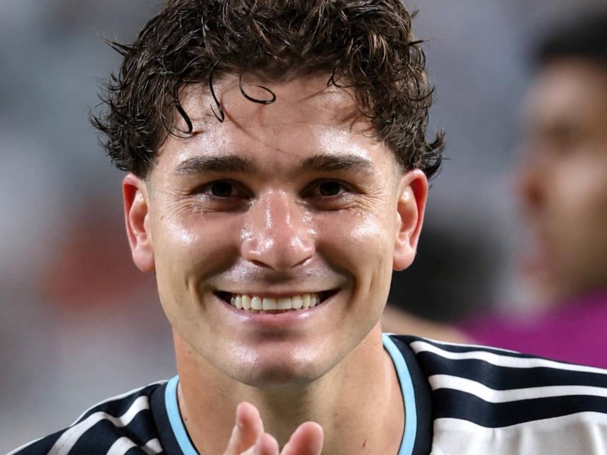Mercado: ¿Traición de Julián Álvarez? Acepta fichar por impensado equipo y sufre Barcelona